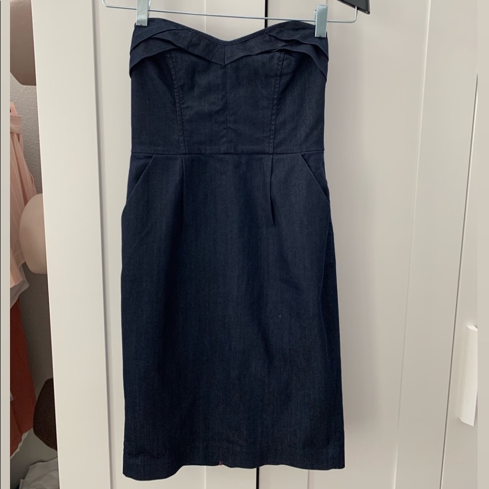 Perfect denim dress for Summer/ Spring!